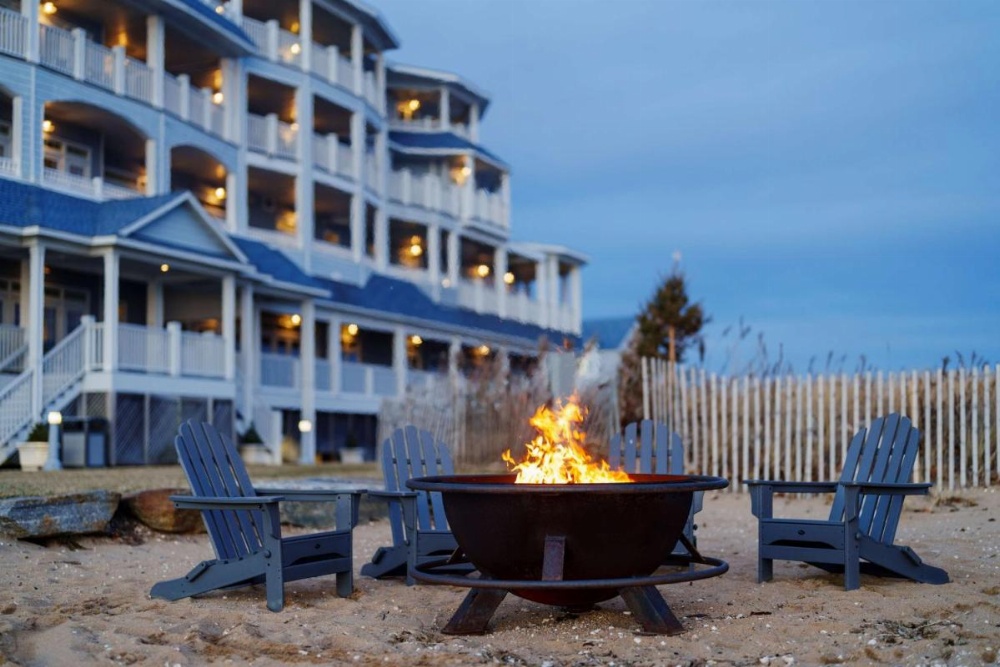 Madison Beach Hotel Curio Collection by Hilton Image 17