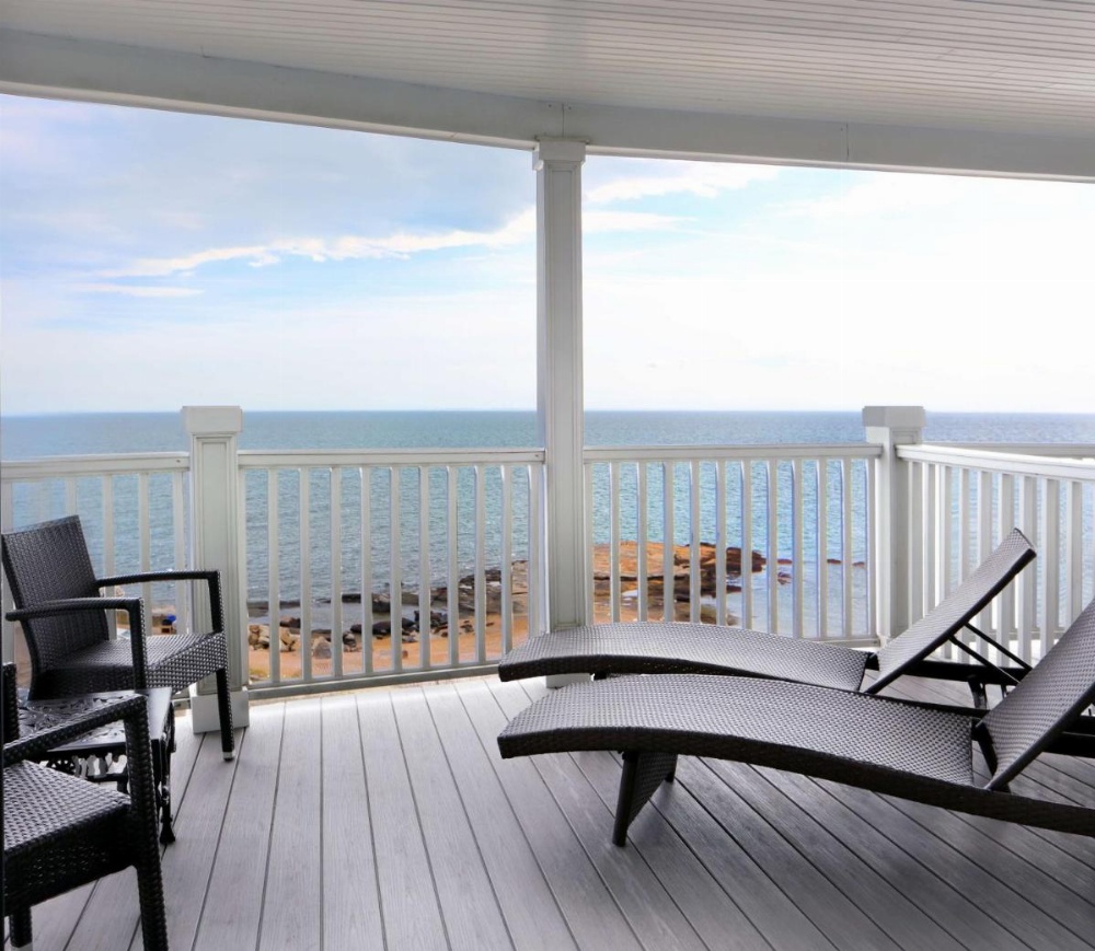 Madison Beach Hotel Curio Collection by Hilton Image 45