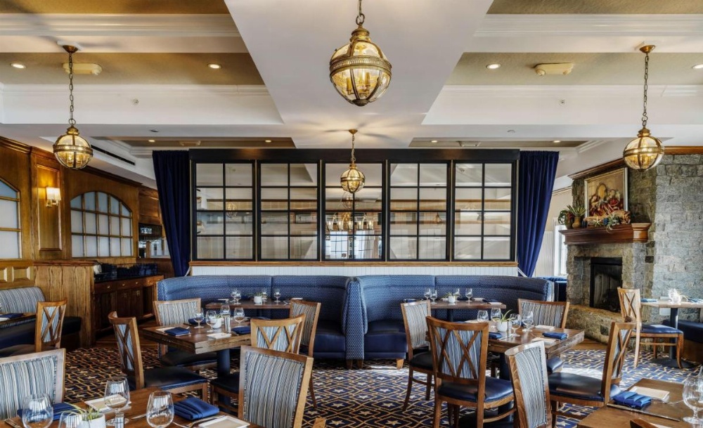 Madison Beach Hotel Curio Collection by Hilton Image 6